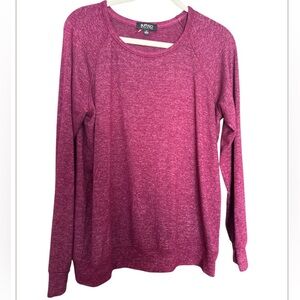 Buffalo by David Bitten Heathered Maroon Top NWOT